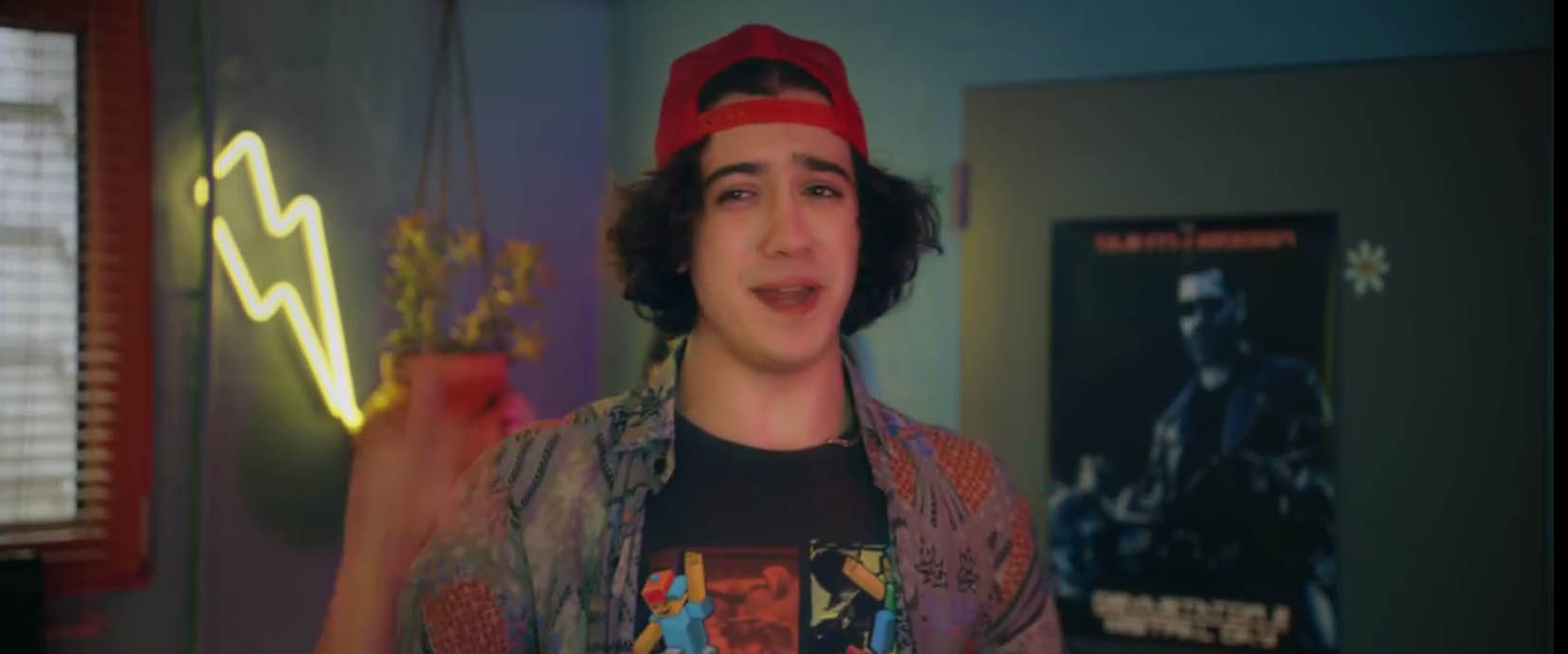 Decalage Son Et Image Tv Orange Orange - Pickle TV la première TV à snacker - Packshotmag