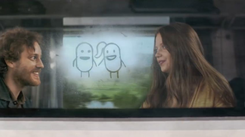 Tic Tac Menthe dessin buée sur la vitre du train la fraîcheur tout en  douceur - Publicité 0:25 