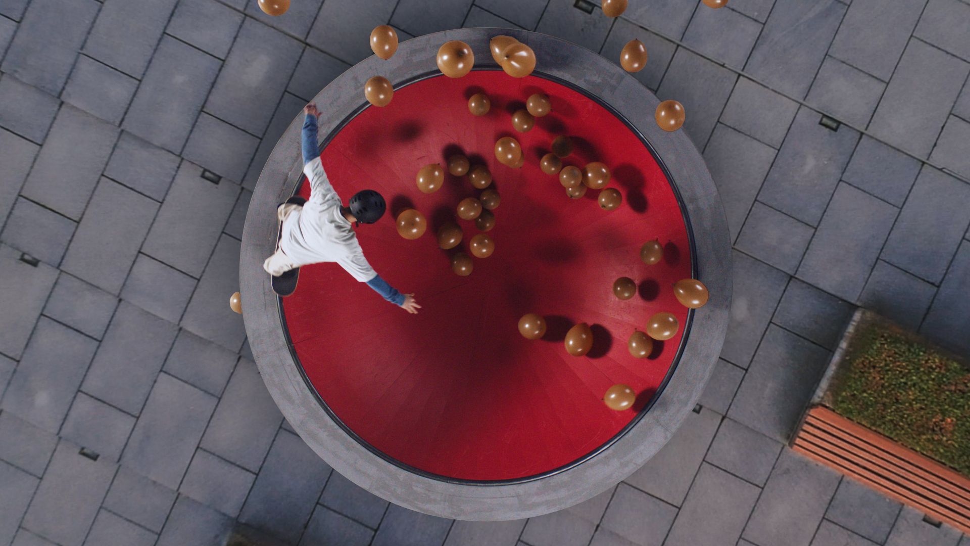 Toby Ridgway McDonald’s - Desserts glacés - À chacun son bonheur - Packshotmag