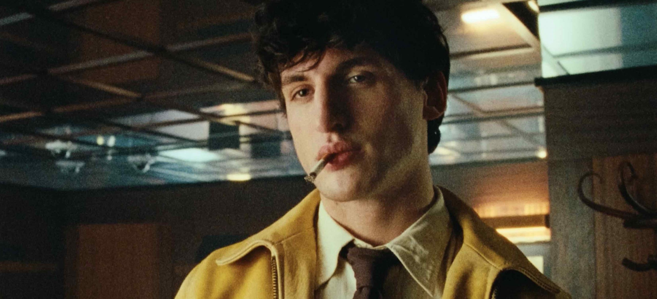 HIERSOIR - WALK IN PARIS X SCHOTT NYC - PAR MARTIN RAFFIER - Packshotmag