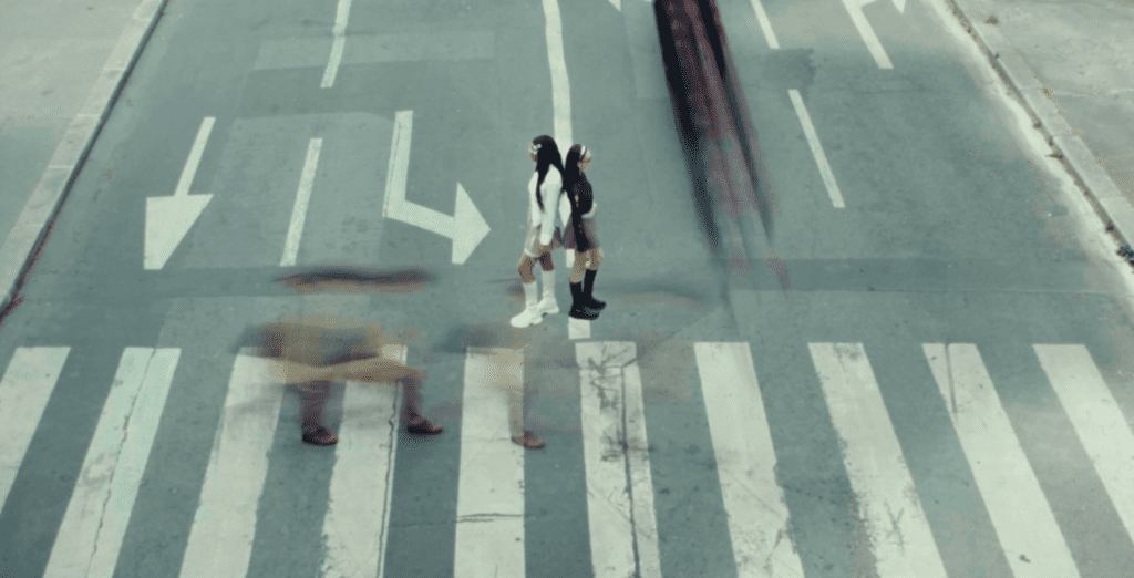 DISSIDENCE signe un édito mode audacieux pour BOTH - Packshotmag